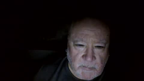 denboisvin2043 online show from October 7, 2025, 1:03 am