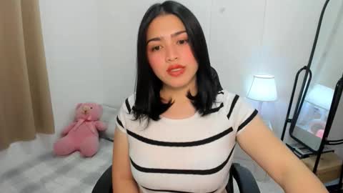 Snapshot of dencyleander chatting on October 24, 2025, 1:46 am Demi online show from October 24, 2025, 1:46 am