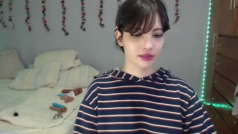 Denisse    schedule Monday to Friday 1300-1900 mexican time Saturday-maybe it could be a surprise IDEPENDENT MODEL online show from January 17, 2025, 11:29 pm