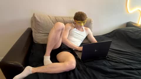 Deni online show from May 12, 2026, 8:22 am