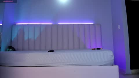 Snapshot of denightjones chatting on April 20, 2026, 3:53 am denightjones online show from April 20, 2026, 3:53 am