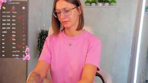 Elina online show from September 13, 2025, 12:54 am