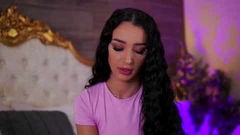 denisedevilles online show from January 7, 2025, 7:20 am