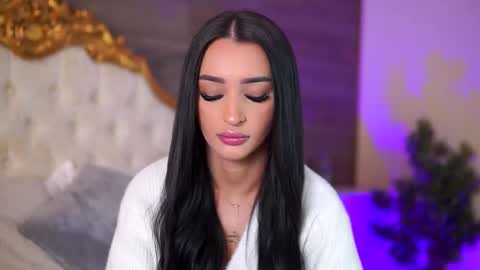 denisedevilles online show from February 11, 2025, 8:26 am