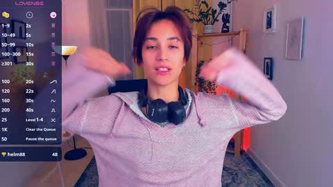 Snapshot of deniseparadise chatting on January 4, 2025, 9:31 pm Unfortunately Denise has discontinued her work but I hope you will be excited about the new cool girl Jia online show from January 4, 2025, 9:31 pm
