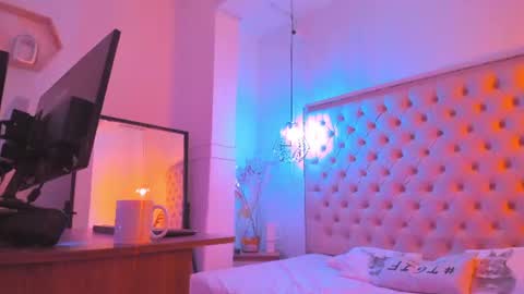 denisse_logan online show from July 7, 2026, 2:58 am