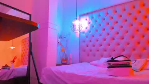 denisse_logan online show from July 24, 2026, 3:15 am