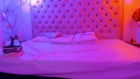 denisse_logan online show from July 30, 2026, 3:05 am