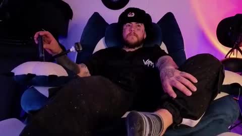 Snapshot of denjig chatting on March 7, 2026, 3:03 am Oliver online show from March 7, 2026, 3:03 am