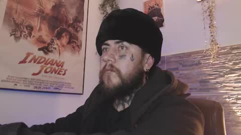 Snapshot of denjig chatting on March 10, 2026, 11:21 pm Oliver online show from March 10, 2026, 11:21 pm