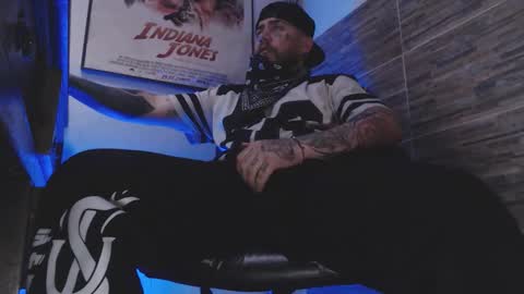 Snapshot of denjig chatting on March 12, 2026, 10:27 pm Oliver online show from March 12, 2026, 10:27 pm