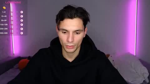 Den online show from December 1, 2025, 12:26 am