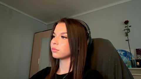 Elizabeth online show from September 30, 2025, 7:24 am