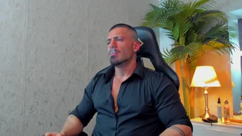 dennis_cox_ online show from December 29, 2024, 12:01 pm