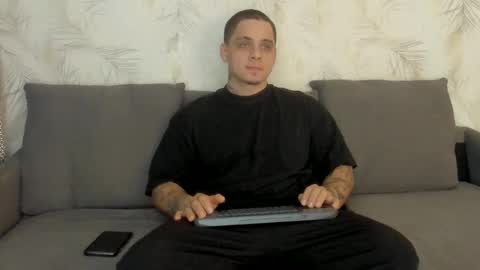 Snapshot of dennis_munera chatting on January 17, 2025, 11:38 am dennis munera online show from January 17, 2025, 11:38 am