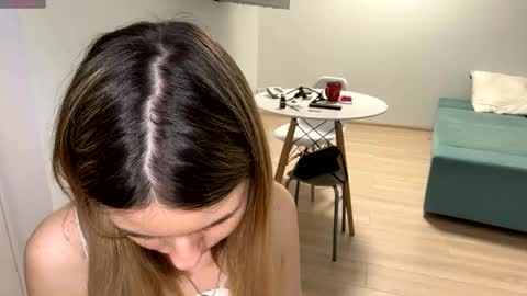 Denni online show from March 20, 2026, 5:18 pm