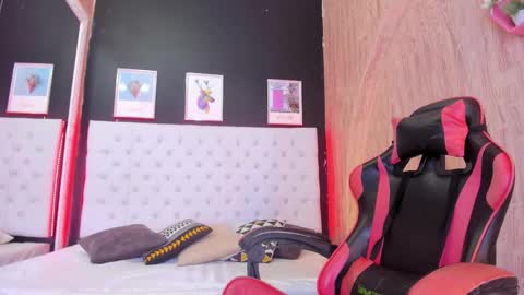 dennyzeans online show from January 18, 2026, 11:25 am