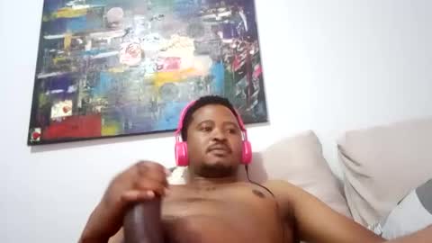 mastER blACK online show from May 5, 2026, 5:15 am