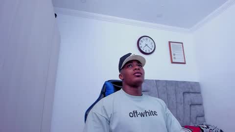 deon jhonson online show from January 1, 2025, 12:21 am