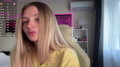 Vi  Victoria online show from May 6, 2026, 1:49 pm