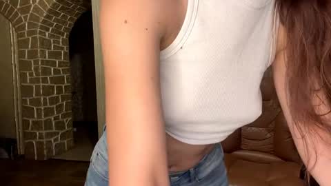 Snapshot of deonnamitcheltree chatting on June 8, 2026, 1:28 am Eva online show from June 8, 2026, 1:28 am