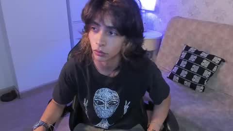 dereck_manson online show from October 5, 2025, 11:41 am