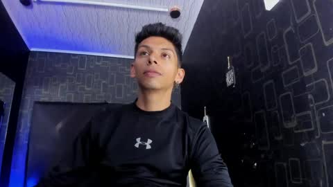 Dereck online show from May 15, 2026, 6:37 pm