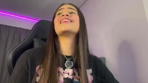 Snapshot of dereckbrownn chatting on October 23, 2025, 10:08 pm Dereck online show from October 23, 2025, 10:08 pm