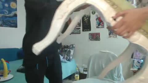 derek_44 online show from February 18, 2026, 1:18 pm