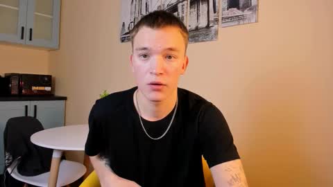 Derek online show from November 9, 2025, 8:07 pm