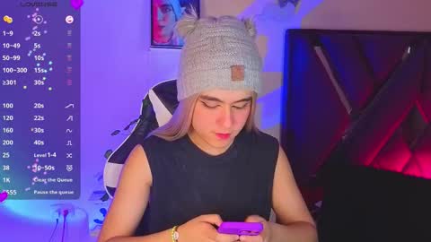 Snapshot of derek_greyy_ chatting on November 12, 2025, 6:52 pm derek grey online show from November 12, 2025, 6:52 pm