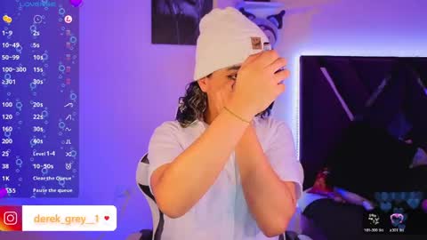 Snapshot of derek_greyy_ chatting on April 13, 2026, 8:25 pm derek grey online show from April 13, 2026, 8:25 pm