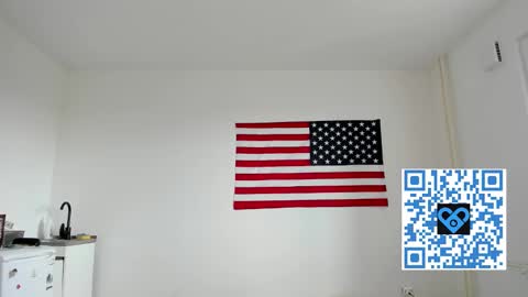 Snapshot of derek_shameless chatting on September 18, 2025, 12:40 pm Derek online show from September 18, 2025, 12:40 pm