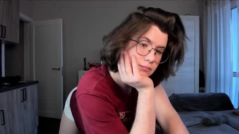 Derek online show from April 27, 2026, 5:33 pm