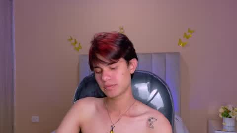 derek_sinn online show from July 7, 2026, 6:47 am