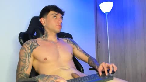 Snapshot of derekmuller11 chatting on March 14, 2026, 10:59 pm derekmuller11 online show from March 14, 2026, 10:59 pm