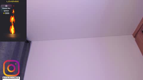 Derek  IG Derekolsen2024 online show from March 12, 2025, 5:24 am