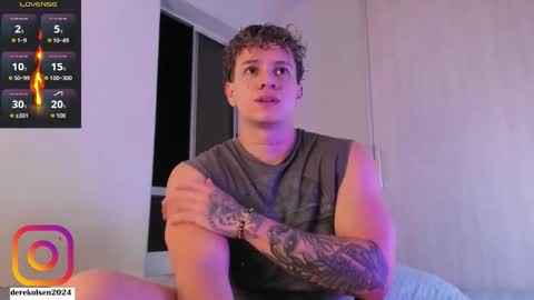 Derek  IG Derekolsen2024 online show from September 17, 2025, 2:35 am