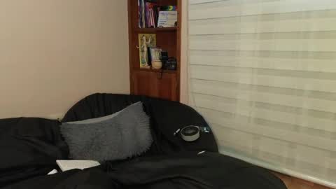 Derek online show from June 4, 2026, 12:27 am