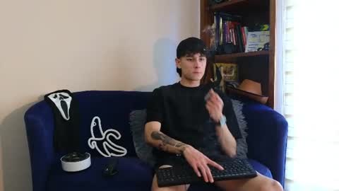 Derek online show from June 24, 2026, 9:03 pm