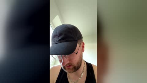 derkleinerabauke online show from April 22, 2026, 5:14 pm