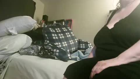 Snapshot of deroseblack chatting on November 4, 2025, 2:10 am deroseblack online show from November 4, 2025, 2:10 am