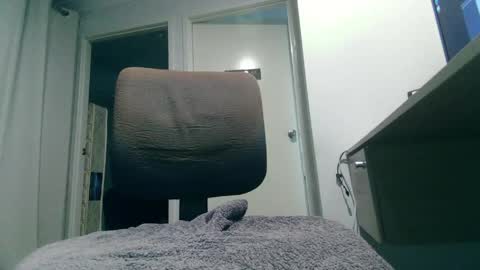 Snapshot of derrickdailly chatting on April 30, 2026, 5:47 am Derrick Daily online show from April 30, 2026, 5:47 am