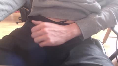 Snapshot of derstier02 chatting on March 16, 2026, 1:37 pm derstier02 online show from March 16, 2026, 1:37 pm