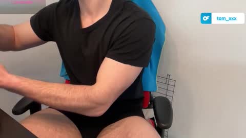 Tom online show from April 26, 2026, 6:11 am