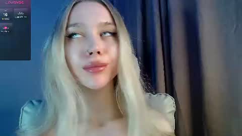 Ari online show from June 26, 2026, 3:49 pm