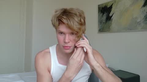 desaad_98 online show from February 11, 2025, 10:59 am