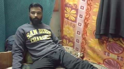 desi_boy799417 online show from December 20, 2025, 8:21 am