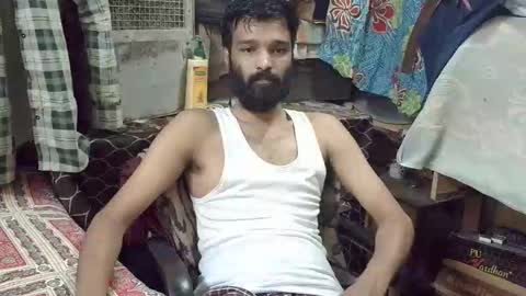 desi_boy799417 online show from May 5, 2026, 7:27 am