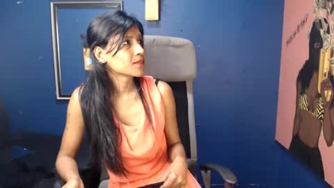 Snapshot of desibabexxx chatting on October 23, 2025, 10:25 am desibabexxx online show from October 23, 2025, 10:25 am